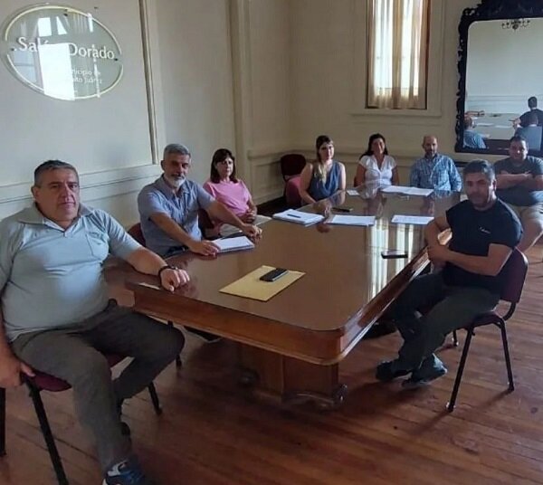 El Departamento Ejecutivo y los distintos sindicatos Municipales aceptaron por unanimidad, para el presente año un incremento
