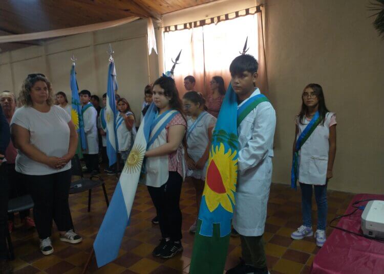 Comenzó el ciclo escolar; el acto fue en la escuela 11