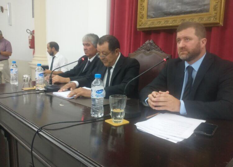 Con una sesión especial y el discurso del intendente se inició el período legislativo 2023