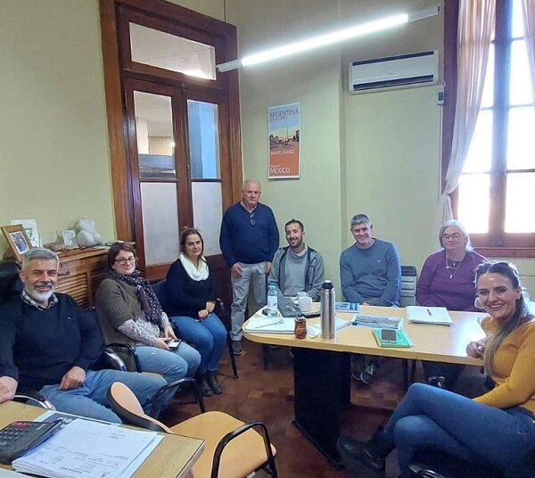 Concejales de Laprida se reunieron con representantes del Municipio