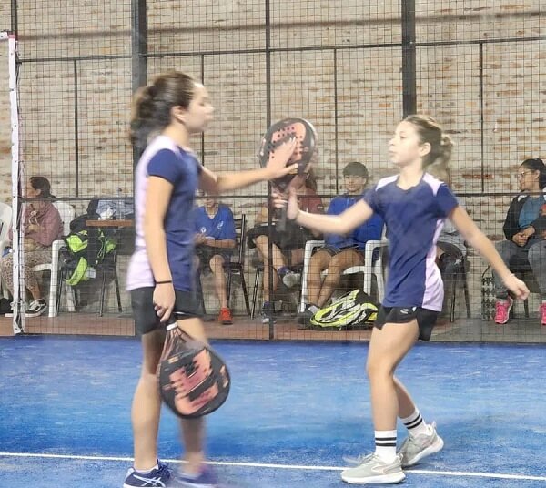 Felisa Calafate y Jazmín Dos Santos campeonas en el Torneo Regional de Menores