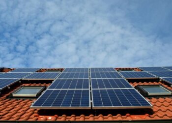 En la sesión del HCD se tratará la colocación de sistemas de energía solar para edificios públicos