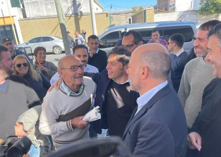 Varios vecinos del partido de Azul recibieron la escritura de su casa