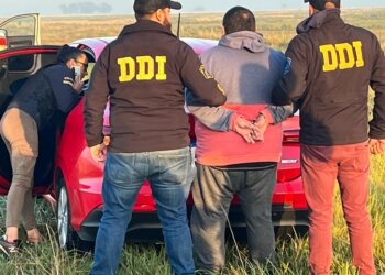 Allanamientos, y detención de un hombre por una causa de abuso