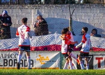 Agrario se abraza a Primera y a la ilusión del título