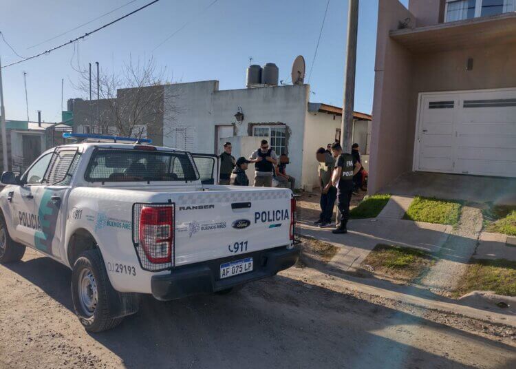 Allanamientos en la ciudad de Tandil por el robo de placas en Benito Juárez