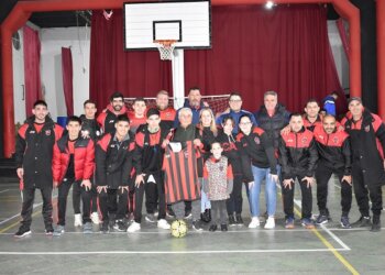 Emoción y Fútbol: Comenzó el Torneo de Invierno «Tito» Bravo