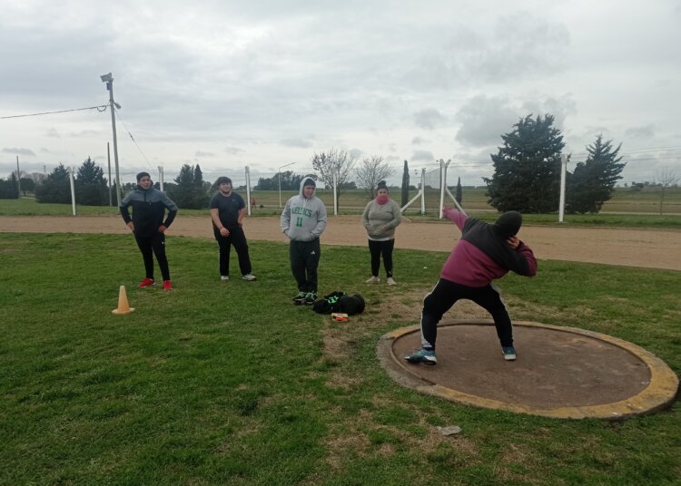 Se realizó en Benito Juárez la etapa regional de atletismo especial de los Juegos Bonaerenses