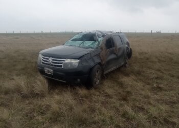 Despiste y vuelco sobre ruta nacional 3