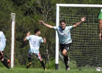 Albirojo ganó y este domingo puede coronarse campeón del Torneo Ceres Tolvas