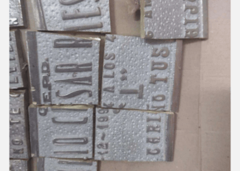 Se convoca quienes hayan sido victimas del robo de placas en el cementerio