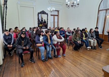 Se firmaron 20 contratos en el marco del Programa Banco de Maquinarias, Herramientas y Materiales