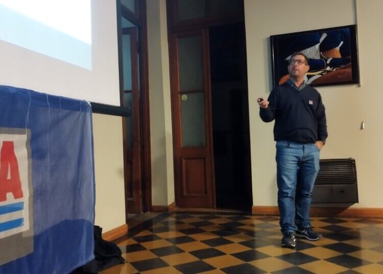 Exitosa charla sobre ganadería organizada por INTA Benito Juárez