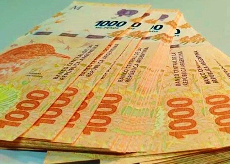 El Banco Central emitió casi medio billón de pesos después de las PASO