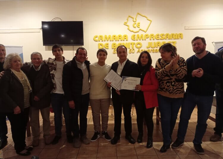 En el día de la Industria se entregaron los reconocimientos al Micro Empresario Emprendedor
