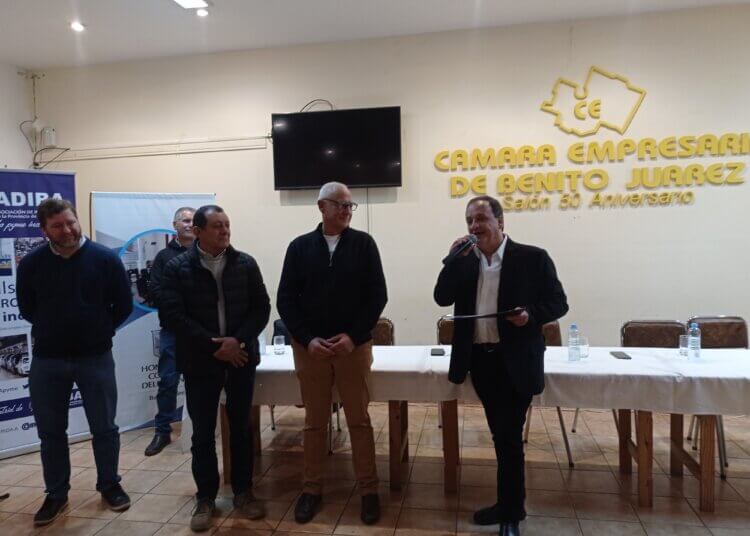 En el día de la Industria se entregaron los reconocimientos al Micro Empresario Emprendedor