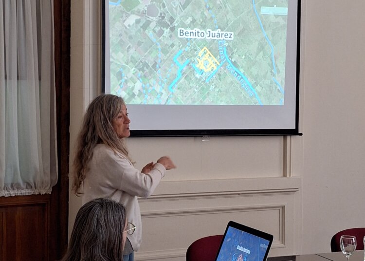 Se presentó el proyecto para el entubamiento del canal lindero a la ruta provincial 74