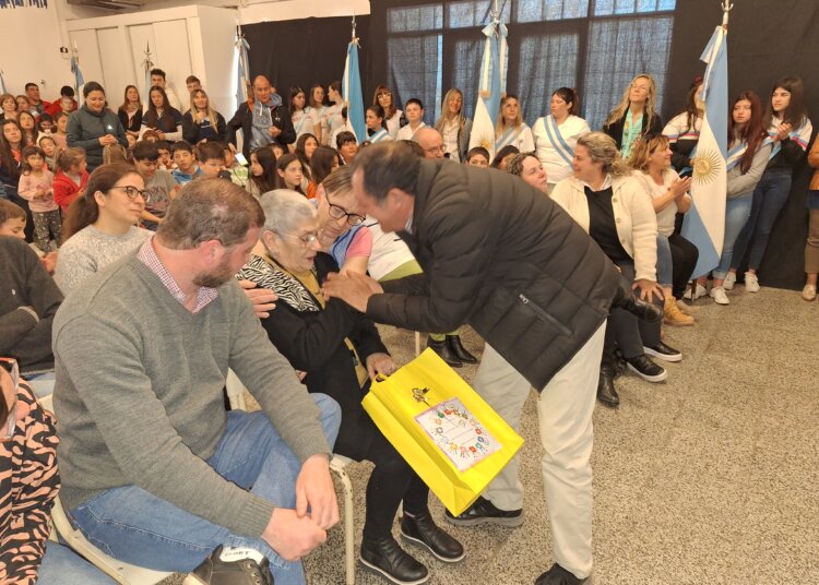 Se realizó el acto oficial por el «Día del respeto a la Diversidad Cultural»