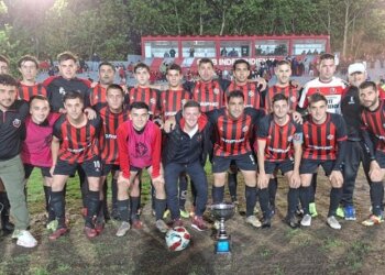 Arrancó anoche la última fecha del Torneo Clausura de Primera A y Reserva.