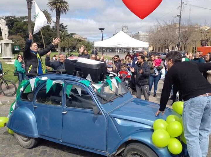 Este Sábado la plaza Independencia se tiñó de verde esperanza.