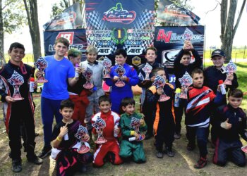 AKTS tuvo su 8va. fecha en Laprida, y fue todo un éxito