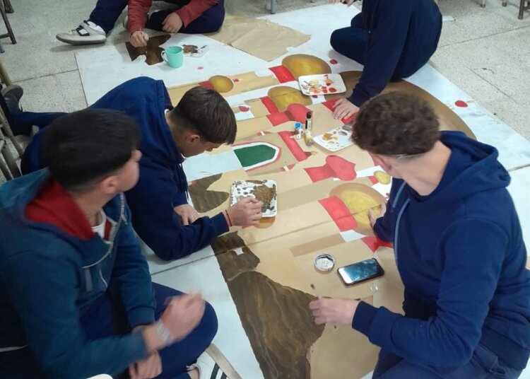 «A puro cuento», un espectáculo de artes combinada