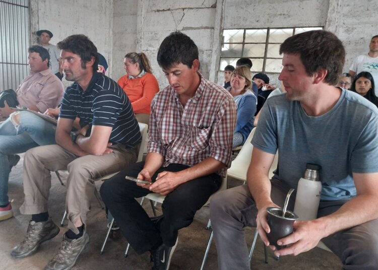Muy buen marco de público acompañó la jornada ganadera a campo