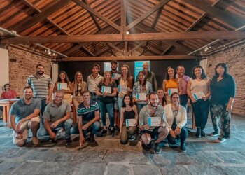 Se hizo entrega de certificados a las personas que formaron parte de los cursos de Formación Profesional y Continua