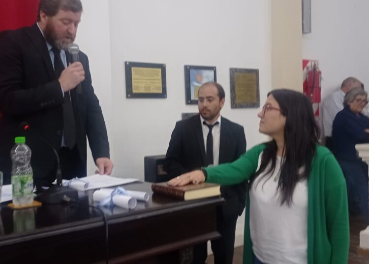 Sesión Preparatoria; luego de la jura, asumieron los nuevos concejales