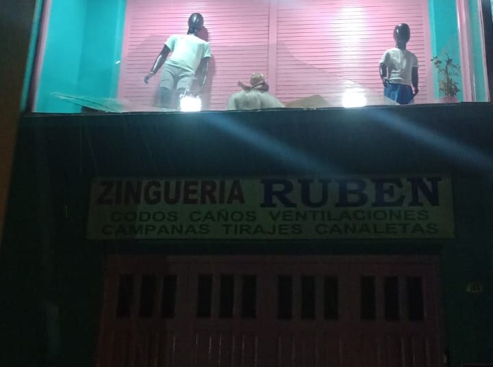 El temporal también azotó a Benito Juárez y dejó algunas consecuencias materiales