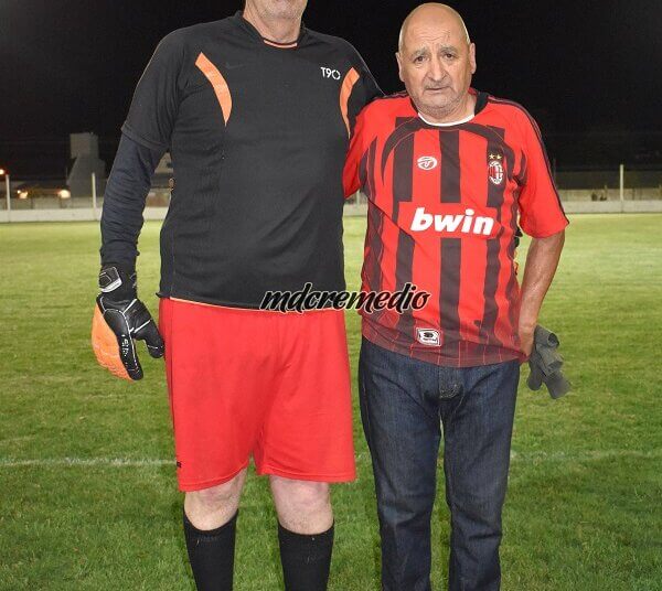 Juarense sigue de festejo, anoche se jugaron los partidos homenajes