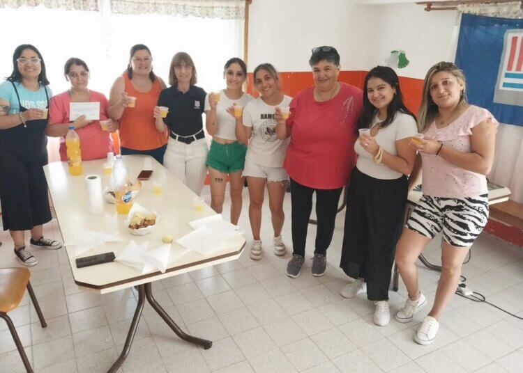 Se realizó el acto de cierre del entrenamiento laboral del Barrio Molino