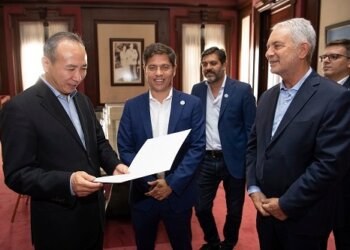 Kicillof recibió al embajador de la República Popular China
