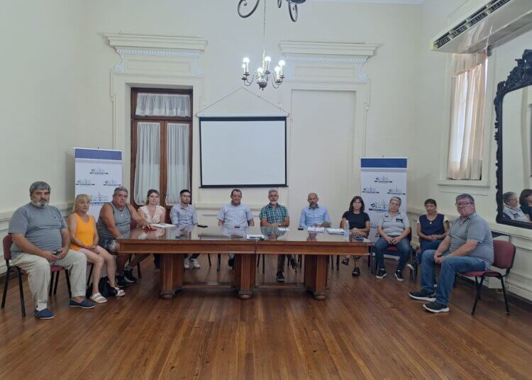 Importante acuerdo salarial para las y los trabajadores municipales