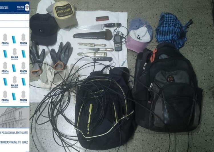 Aprehendieron a un hombre cuando robaba una moto