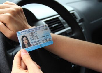 Listado de vecino/as que deberan renovar sus licencias de conducir en abril