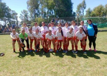 El femenino de Alumni derrotó 1 a 0 Racing con tanto de Honores