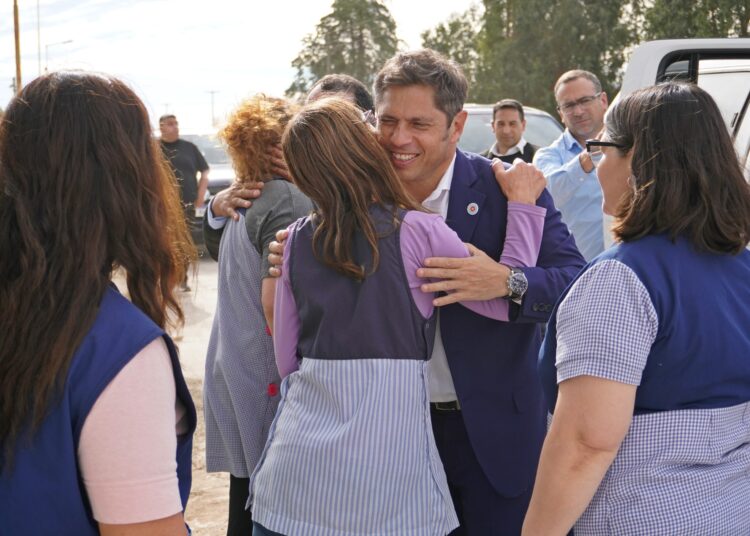 El gobernador Axel Kicillof recorrió obras en ejecución en nuestra ciudad