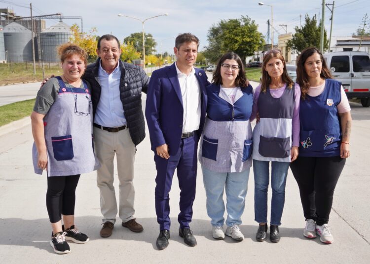 El gobernador Axel Kicillof recorrió obras en ejecución en nuestra ciudad