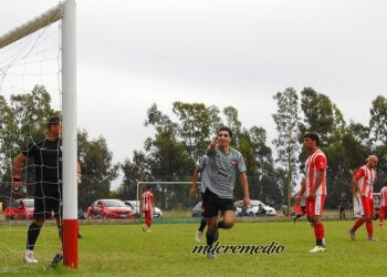 Alumni  logró su primera victoria, fue 2 a 0 a Ingeniero Jorge Newbery