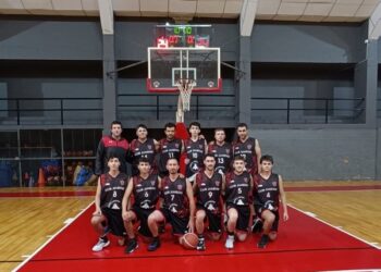 La Primera y Cat. Mini de Juarense jugaron en Tandil ante Independiente