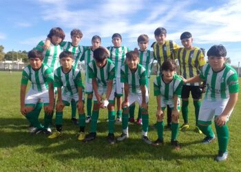 La 8va de Argentino derrotó 3 a 2 a Grupo con goles de Ciro Sosa
