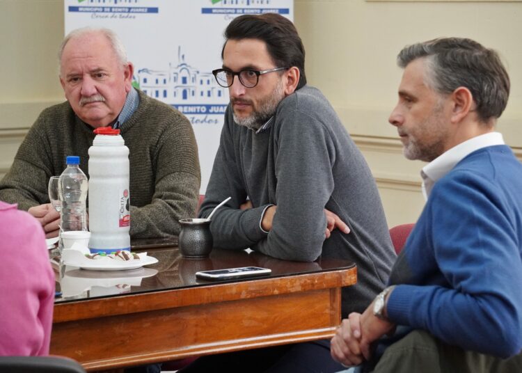 Benito Juárez recibió la visita de funcionarios de la región