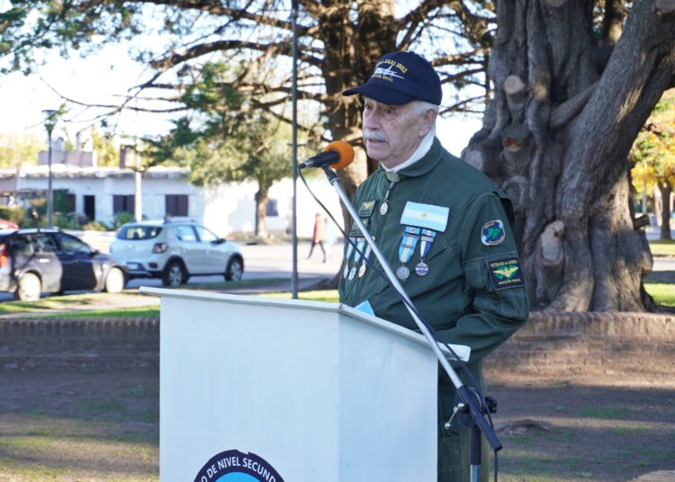 Acto por el 42° aniversario de la desaparición del soldado José Luis Peralta