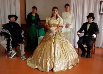 Educación: Acto Oficial por el Día de la Revolución de Mayo