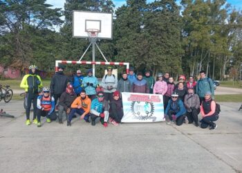 Se realizó la Caravana a la Escuela sin Techo. La próxima será el 2 de junio