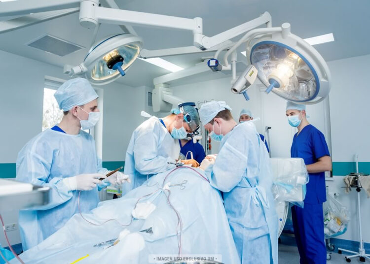 Salud en crisis: cardiólogos advierten que ya no podrán colocar stents