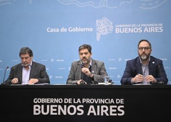 Bianco: “Milei está desertando de sus obligaciones constitucionales”