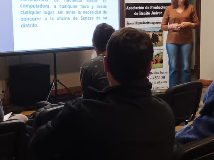 Exitosa Capacitación sobre Autogestión de Plataformas SENASA y Guías Municipales