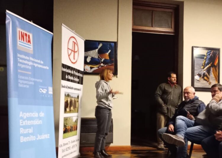 Excelente convocatoria tuvo la charla sobre sanidad bovina